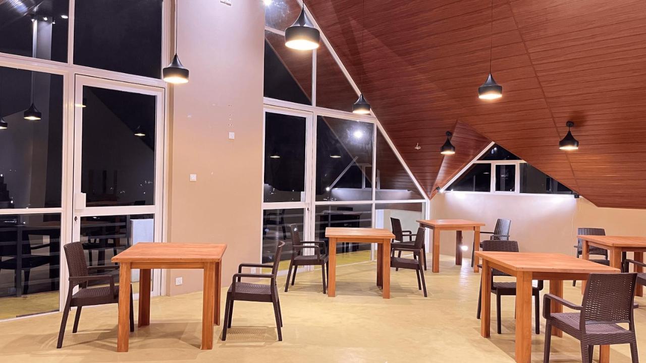Queens Mount Glen Heights Hotel Nuwara Eliya